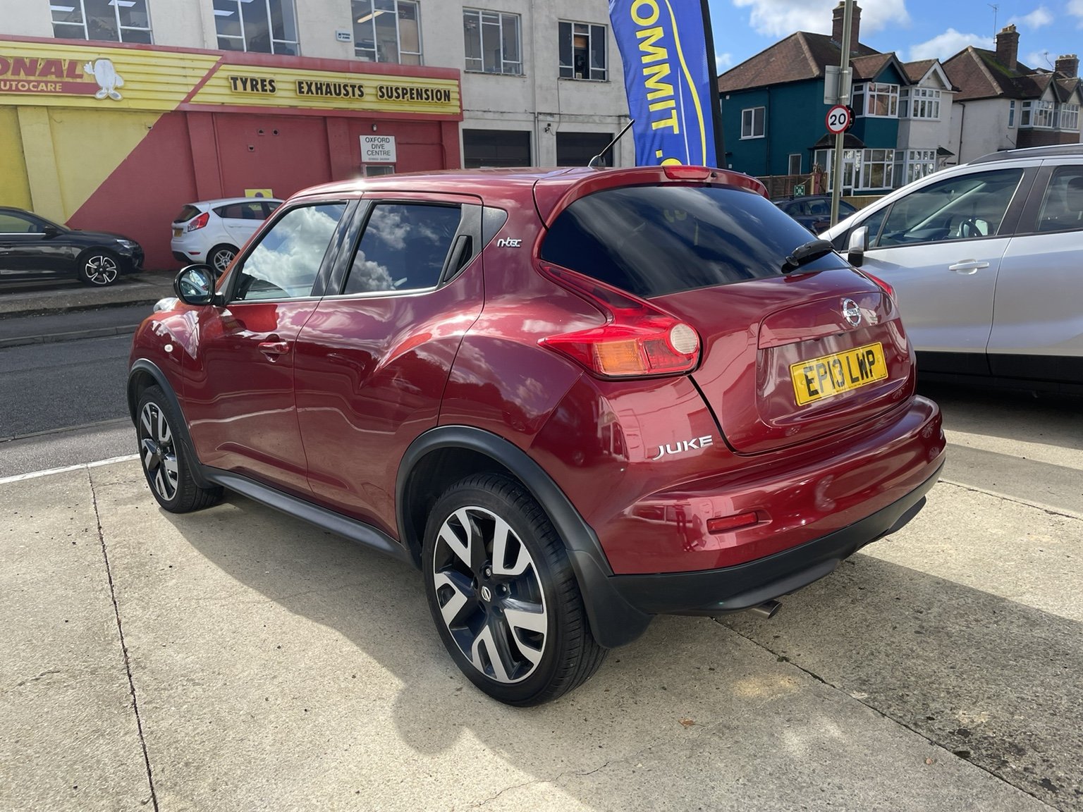 Used 2013 Nissan Juke 1.6 NTec 5dr CVT for sale in Oxford, Oxfordshire